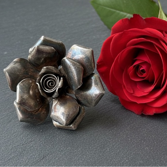 Jewelry - Vintage Sterling Silver 6k Thailand HUGE Rose Flower Adjustable Ring